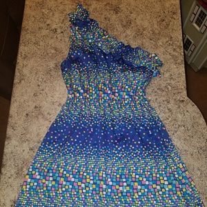 Ellen & Ollie Size 6 Dress